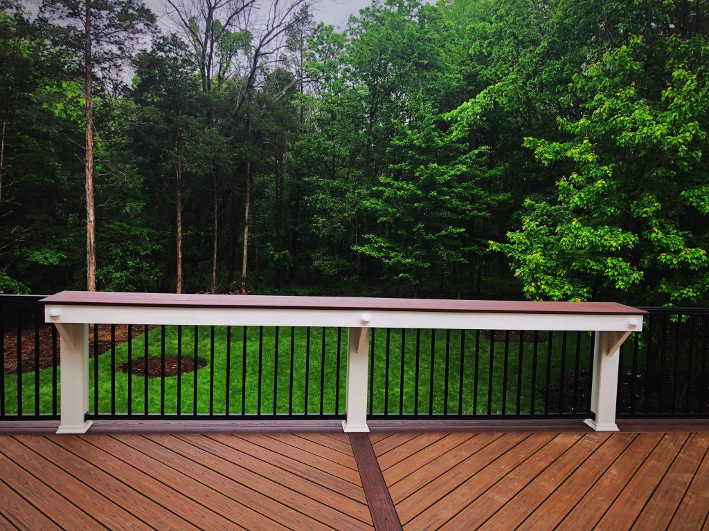 Deck Railing Ideas: Complete Your Outdoor Space