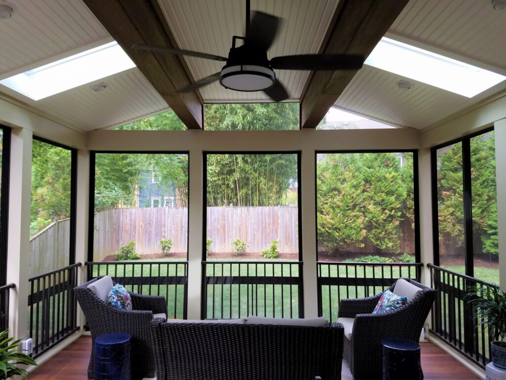 Three-season room